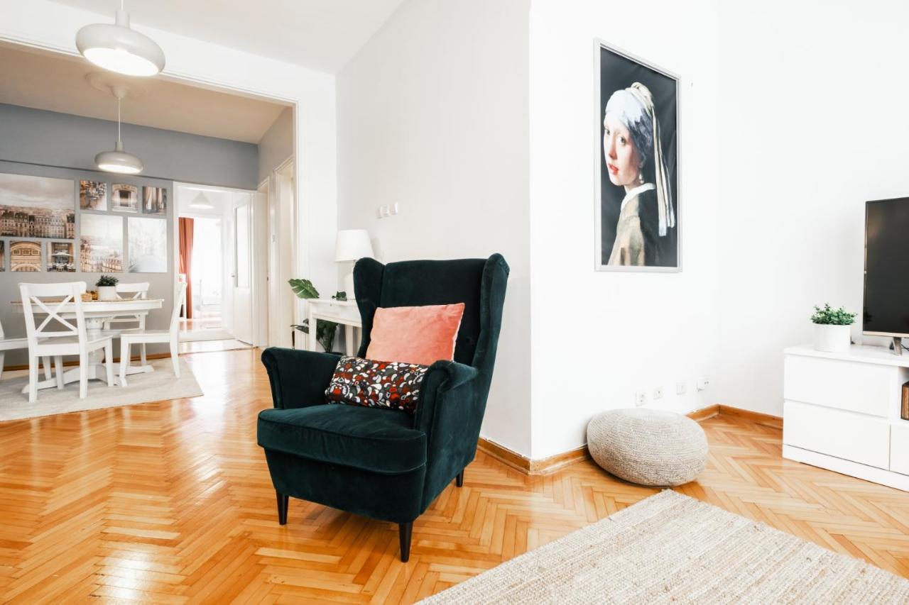 Gorgeous Apartment With Central Location In Sisli Istanbul Exterior photo